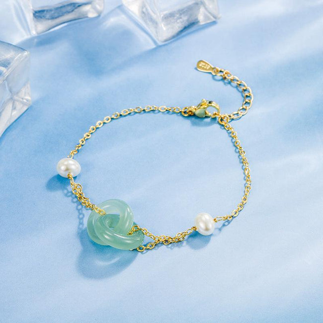 Hetian Jade Double-Buckle Bracelet – Harmony & Auspicious Meaning