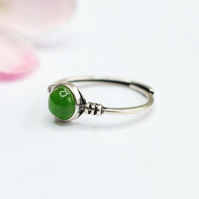 Silver-Inlaid Hetian Jade Ring – Adjustable Vintage Style